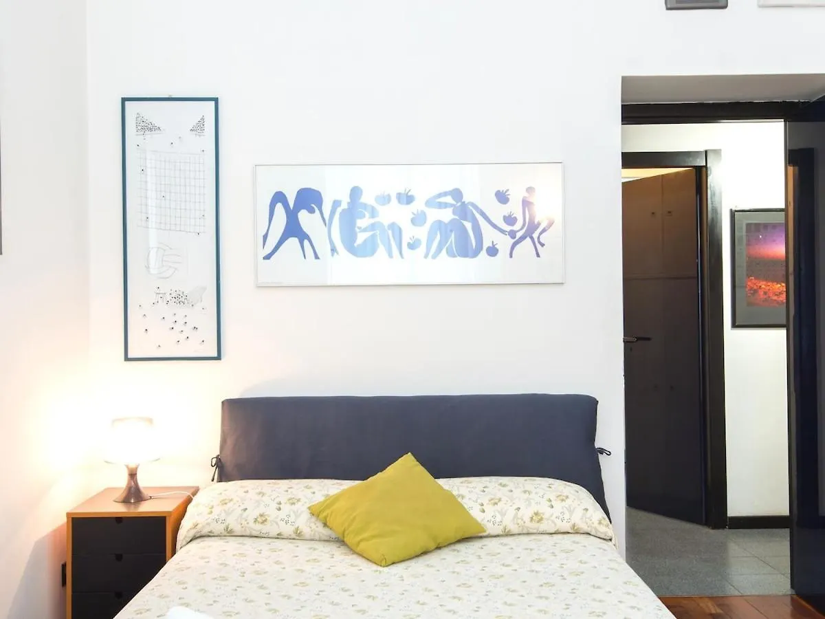 Apartment Silenzioso, Grande, Comodo Alloggio A Trastevere Rome Italy